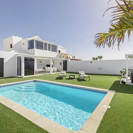 Gara Villa *